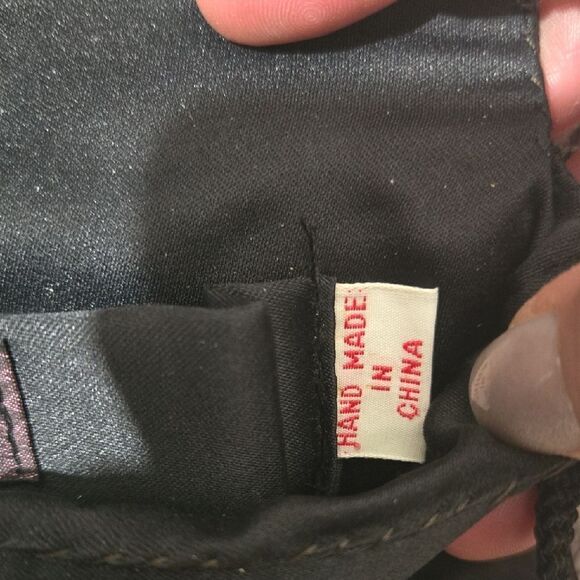 NWT Mik a Elegant Black Rhinestone Clutch with Tassel - Picture 10 of 10